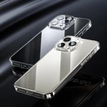 The Aristoclear Elegant Crystal Case