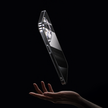The Aristoclear Elegant Crystal Case