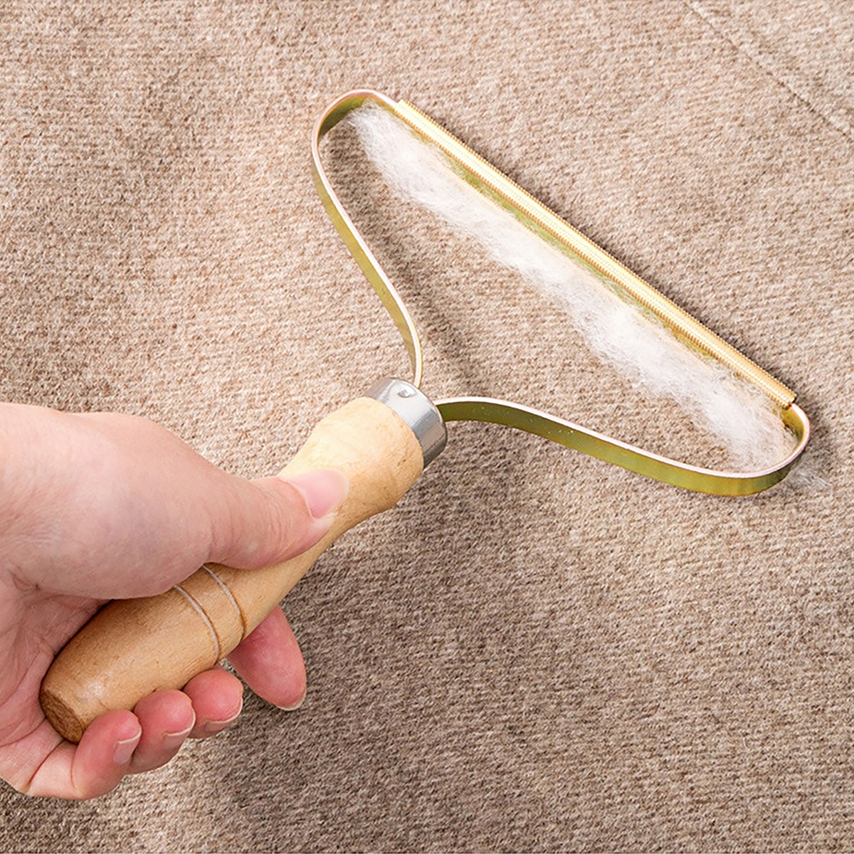 Incredible Portable Fuzz Fighter, Pet Hair & Lint Remover