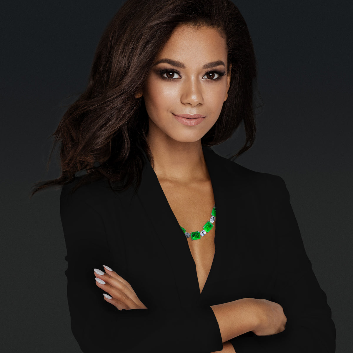 Luxury Art Deco Style Ladies Necklace with Green Cubic Zirconia